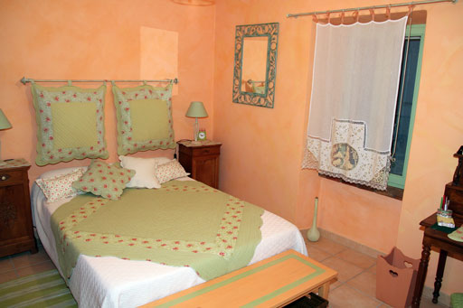 Mas Benoit Chambre B&B